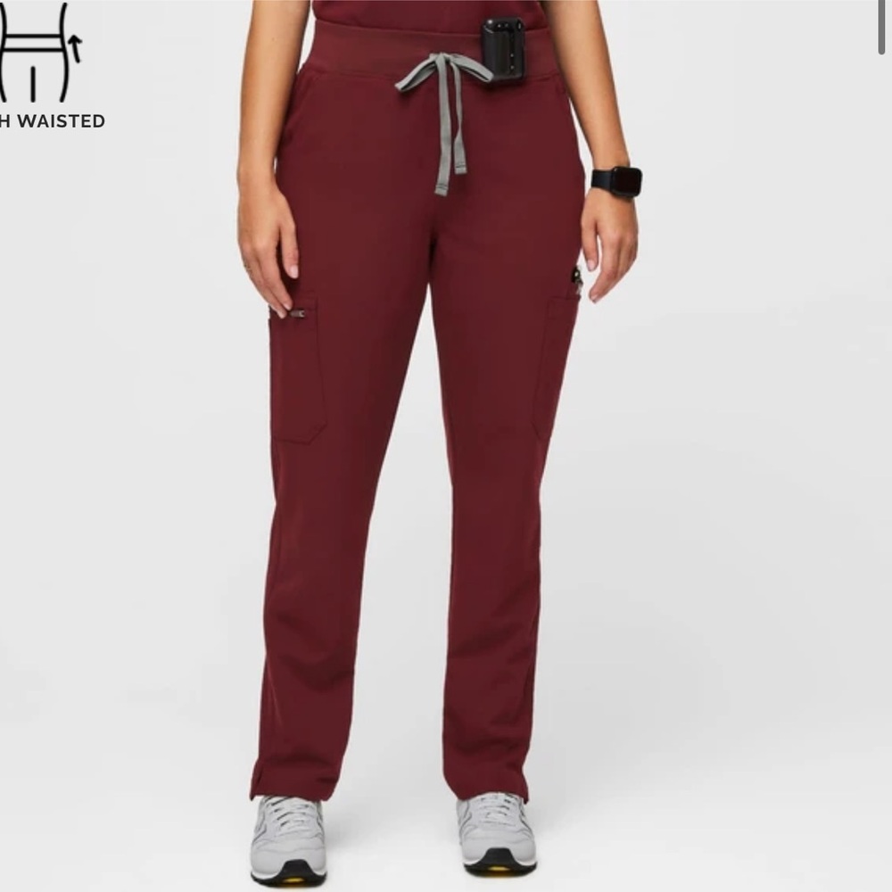 High Waisted Yola Skinny Scrub Pants - Burgundy